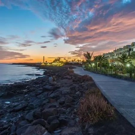 شقة Puerto Del Carmen Sleeps 4 Pool Wifi بويرتو ذيل كارمين