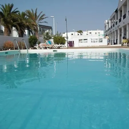Puerto Del Carmen Sleeps 4 Pool Wifi Пуэрто дель Кармен