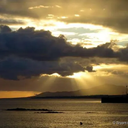 Puerto Del Carmen Sleeps 4 Pool Wifi شقة *