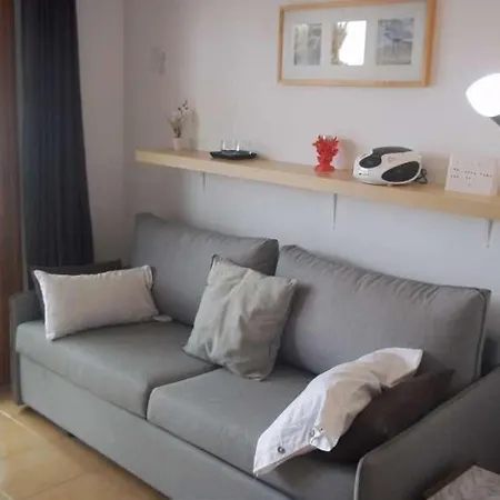 Puerto Del Carmen Sleeps 4 Pool Wifi شقة *